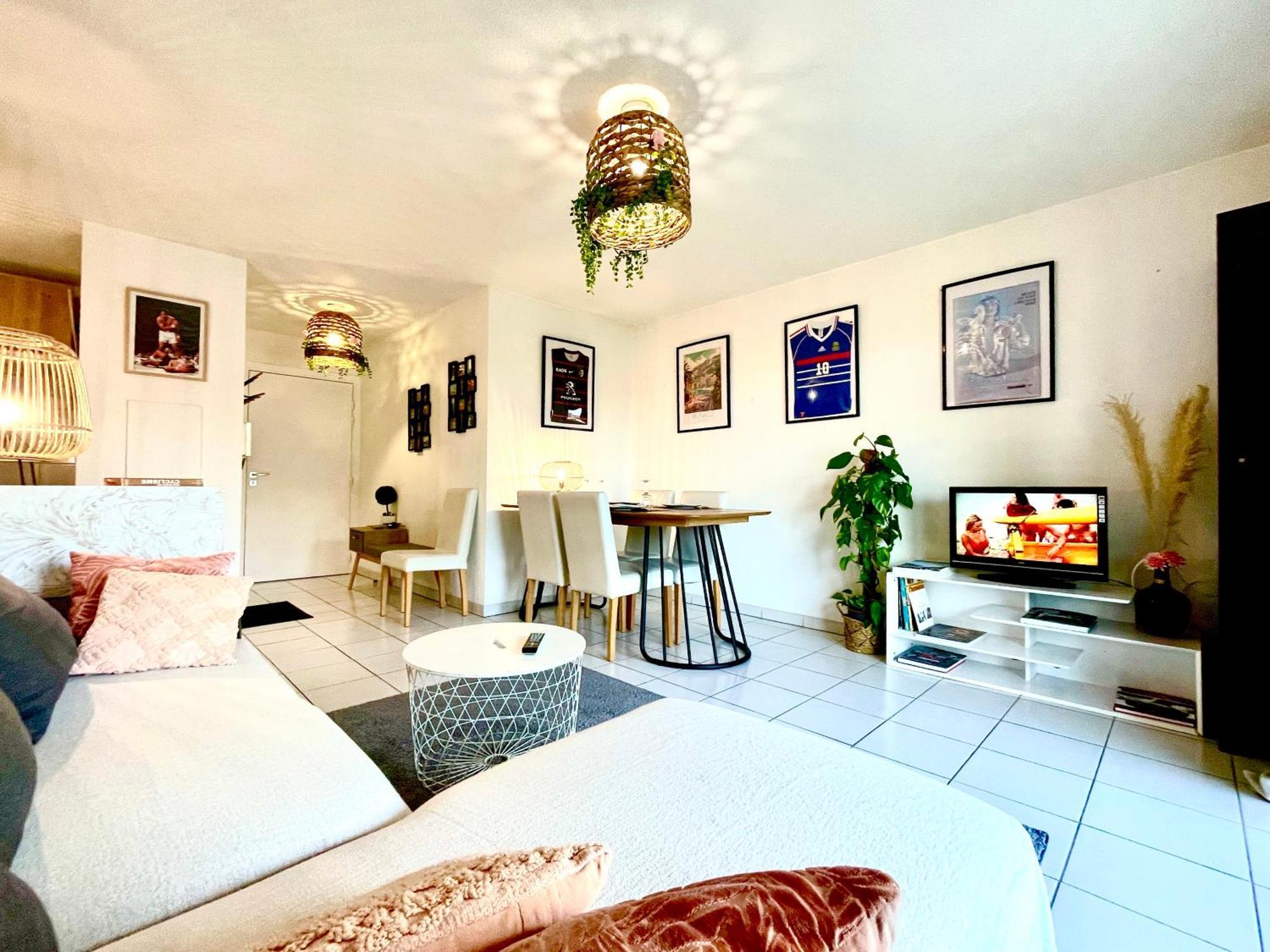 Bel Appartement T3 De 60M2 Avec Parking, Terrasse, Proche Du Metro Et Du Periph Tuluza Zewnętrze zdjęcie