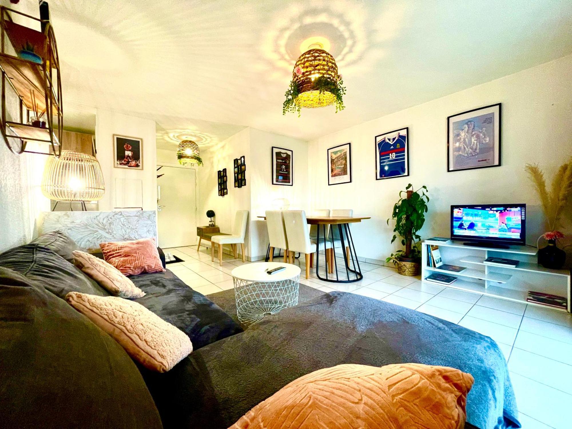 Bel Appartement T3 De 60M2 Avec Parking, Terrasse, Proche Du Metro Et Du Periph Tuluza Zewnętrze zdjęcie